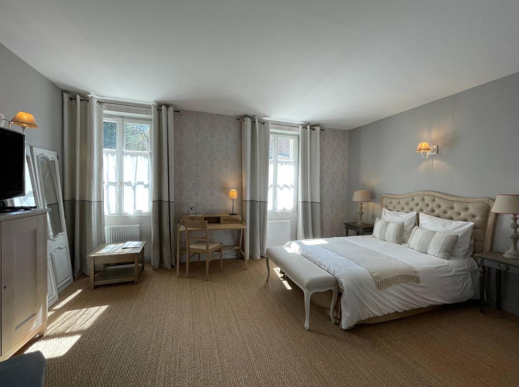 Du Chasseur Bed & Breakfast Grosrouvre